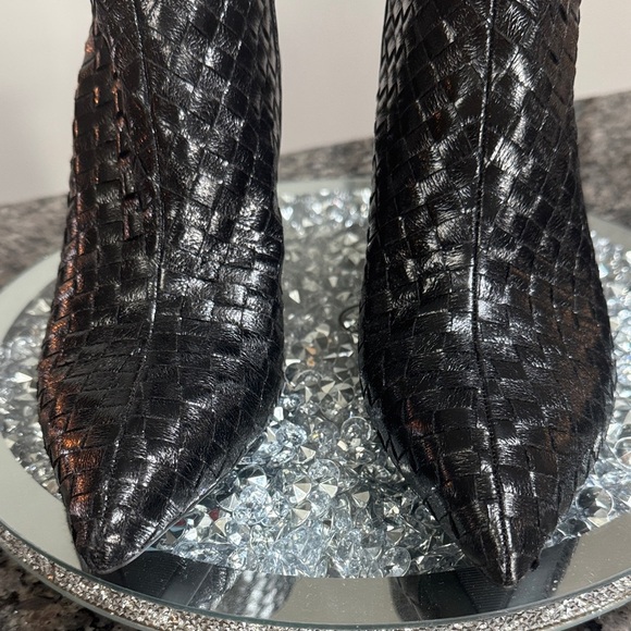 INC International Concepts Black woven Textured Ankle Booties NWT 9.5 - Picture 9 of 13